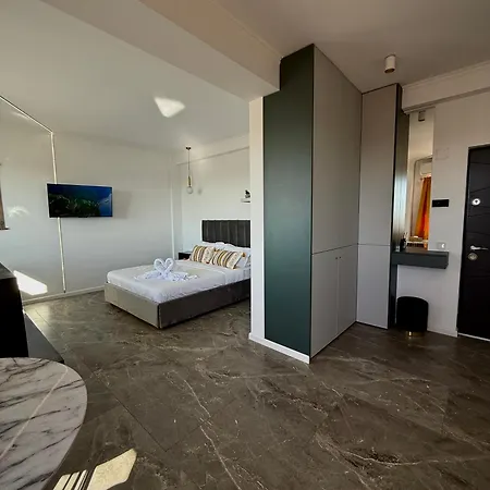 Aqua Apartment